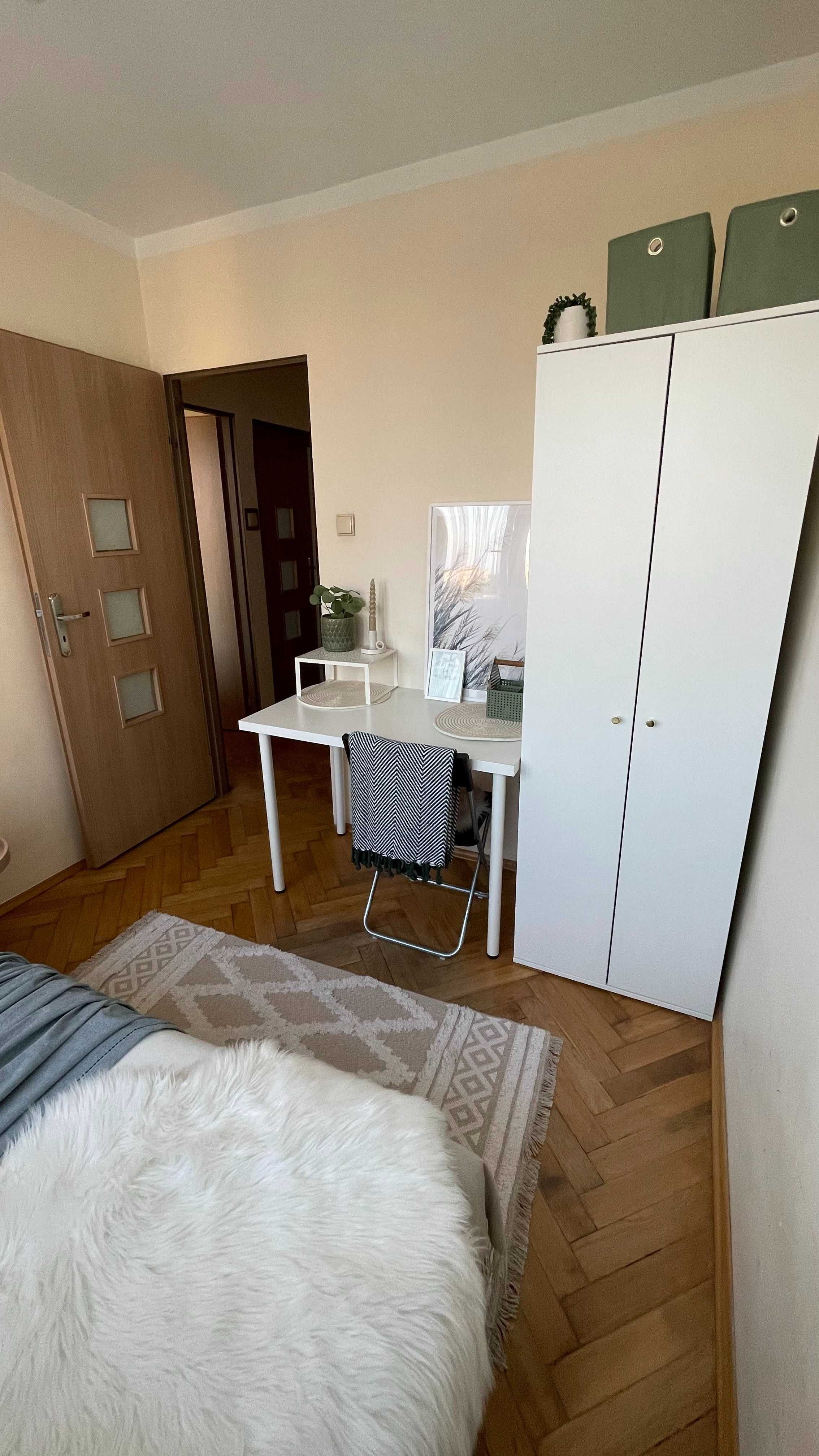 Pokój jednoosobowy Lea 115, Piastowska, AGH, UP, IBM