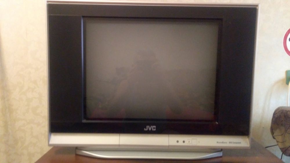 Телевизор JVC