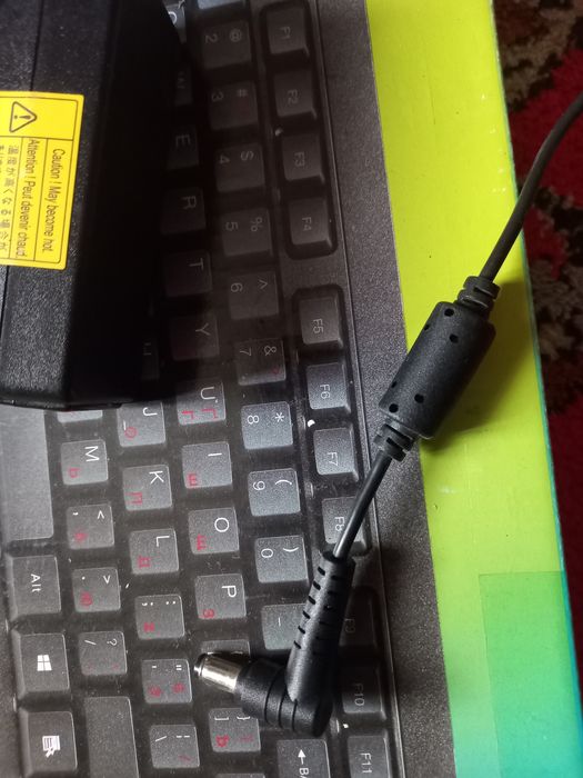 Блок живлення Acer 5.5*1.7  19v. 2.1A