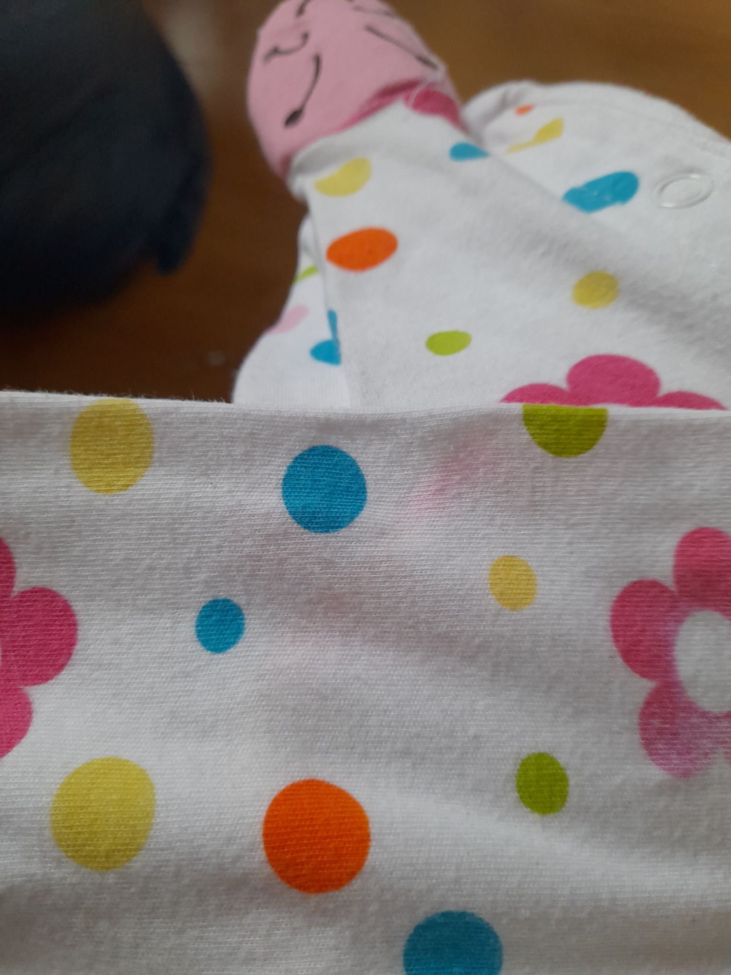 Pajacyk Carters dla dziewczynki