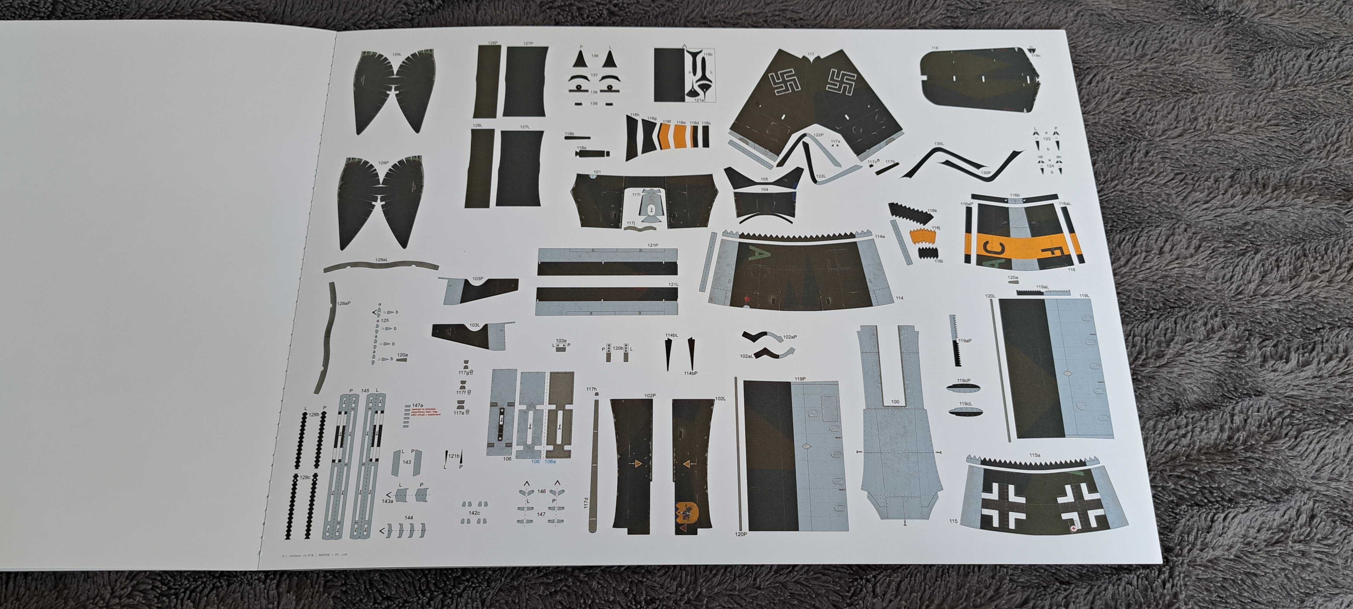 Model kartonowy Ju 87