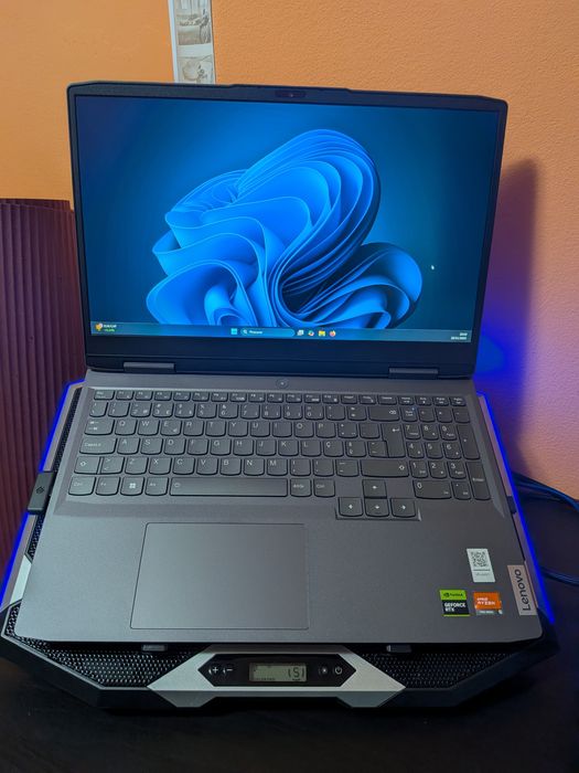 Portátil Lenovo LOQ Gaming 15APH8-669 c/garantia