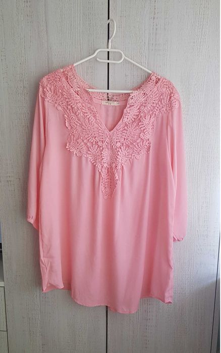 Bluzka z koronką XXXL