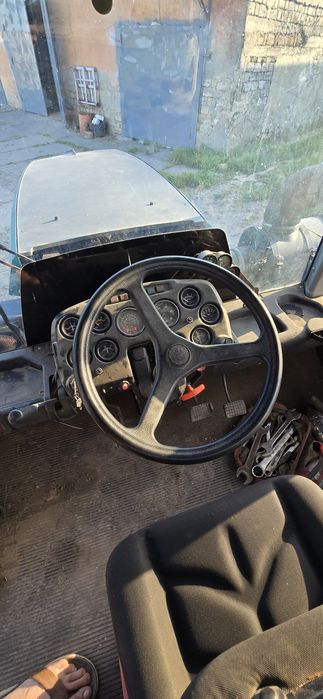 Трактор ХТЗ 242К