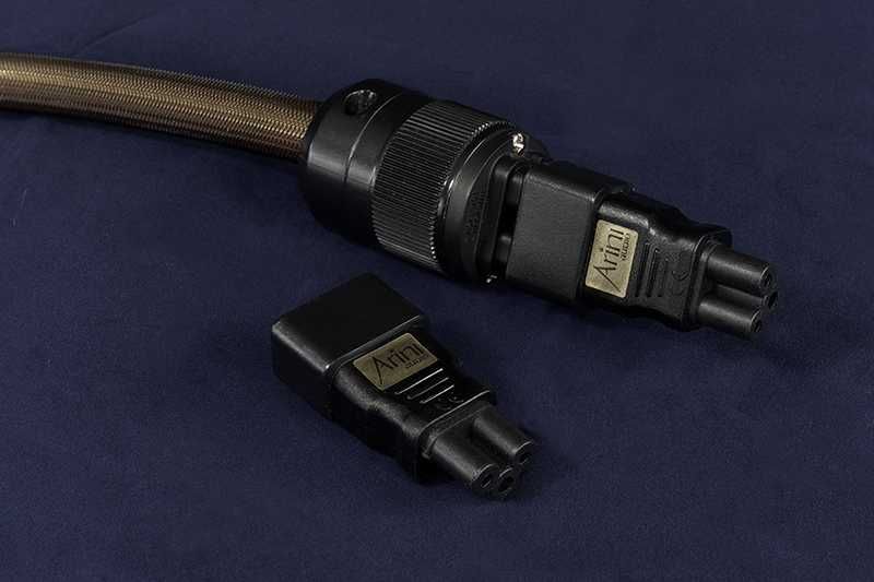 Adapter wtyku zasilania AriniAudio IEC C5 - Koniczynka