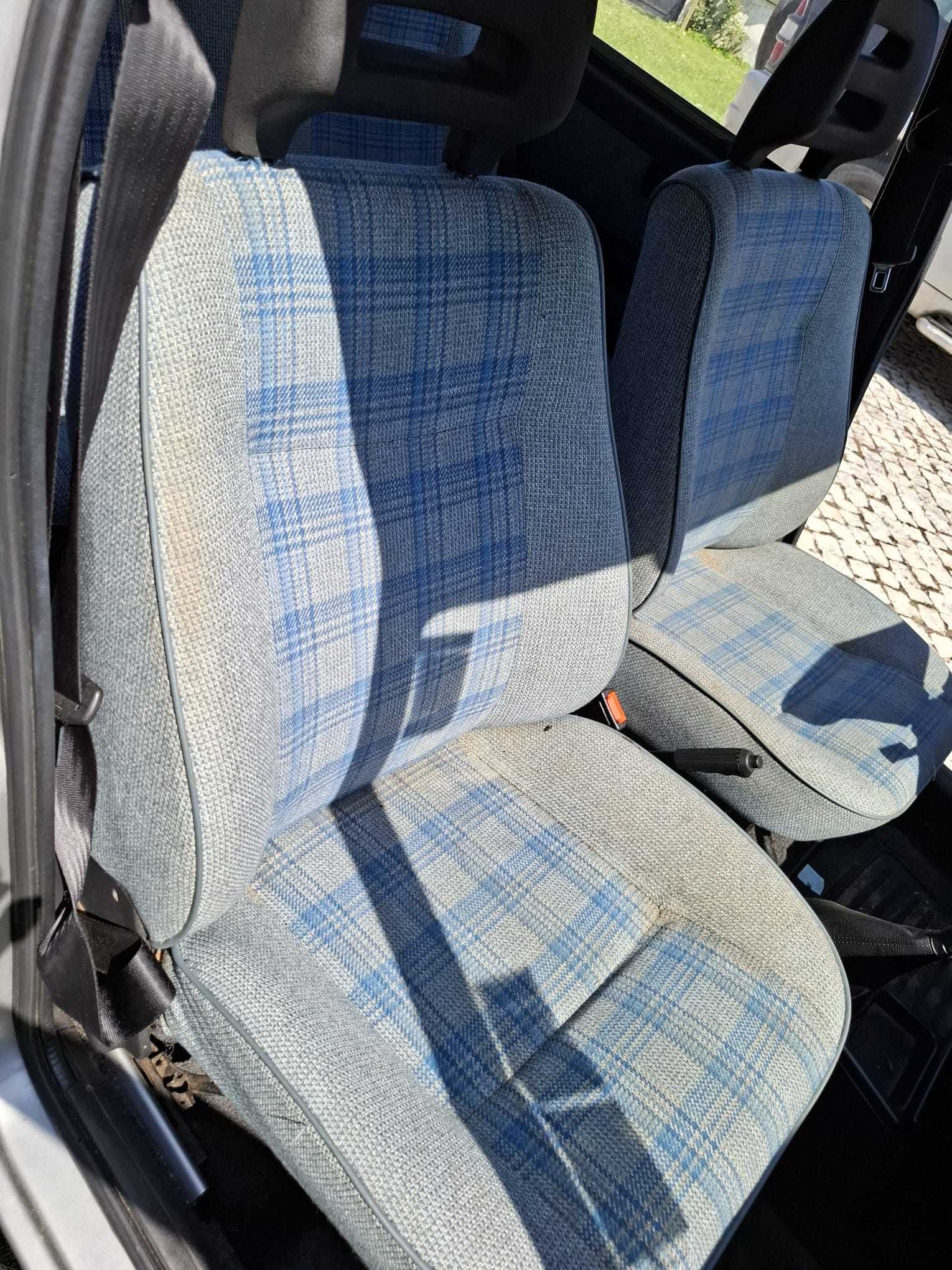 Fiat Punto como novo