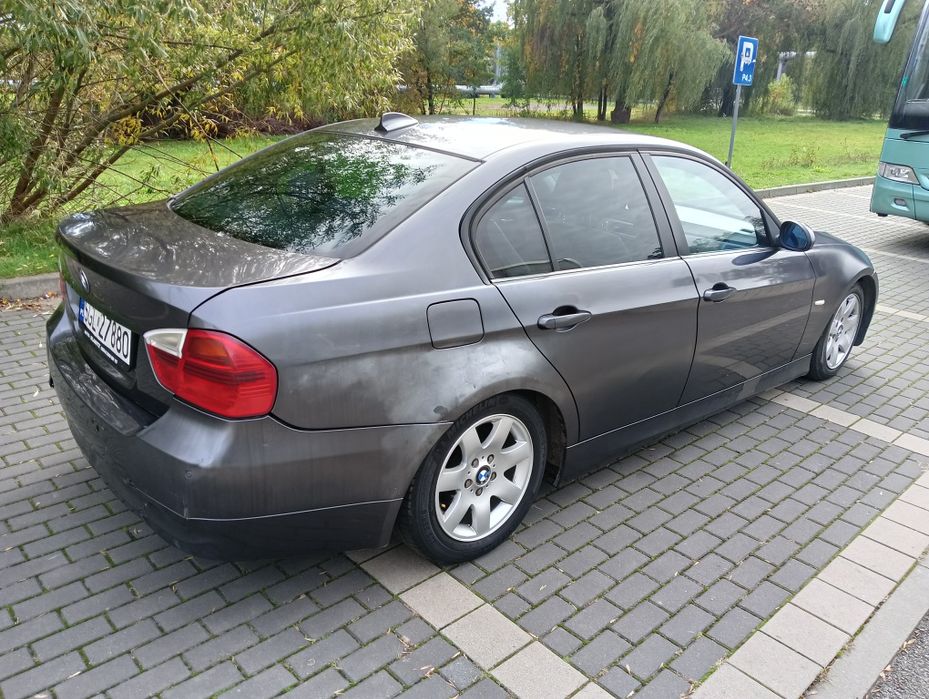 BMW E90 320i z Gazem 2005r! Klima alumki Półskory Aktualne Opłaty