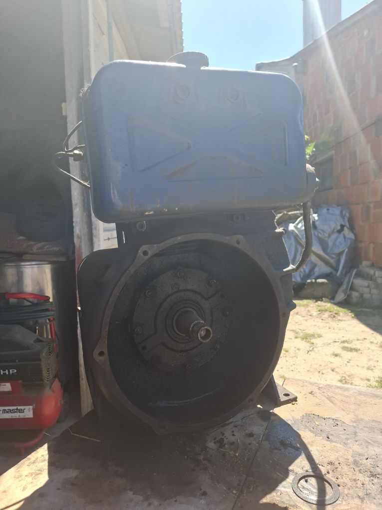 silnik Hatz E85FG