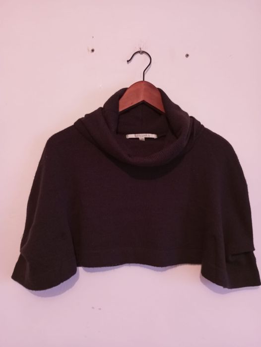 Camisola Poncho/Capa Bershka Tamanho L