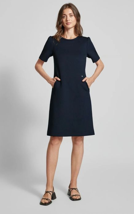 Marc Cain sukienka N6