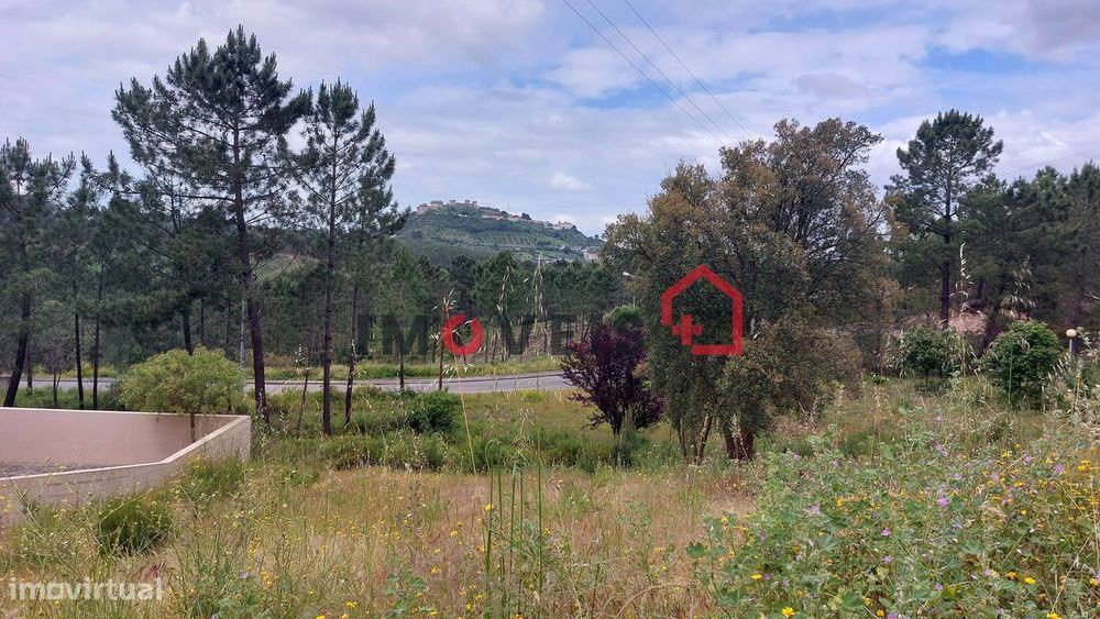 Lote para moradia com quinhentos e quarenta e seis metros quadrados!