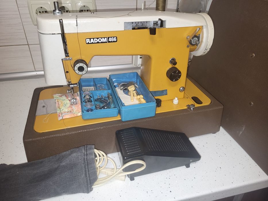 Швейна машинка .Польща