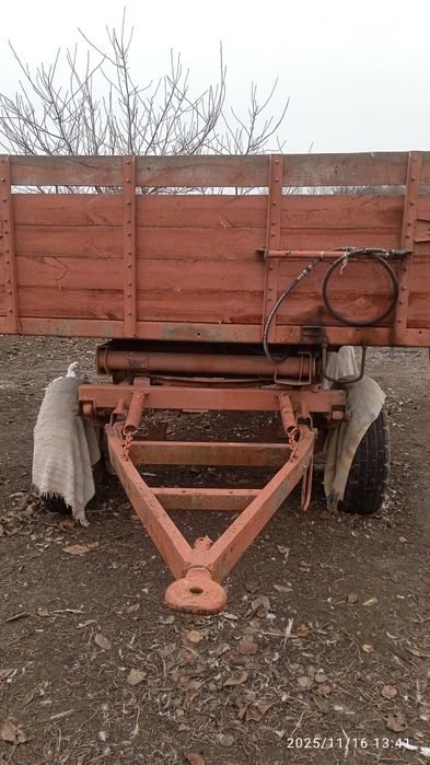 Прицеп тракторний 2птс4