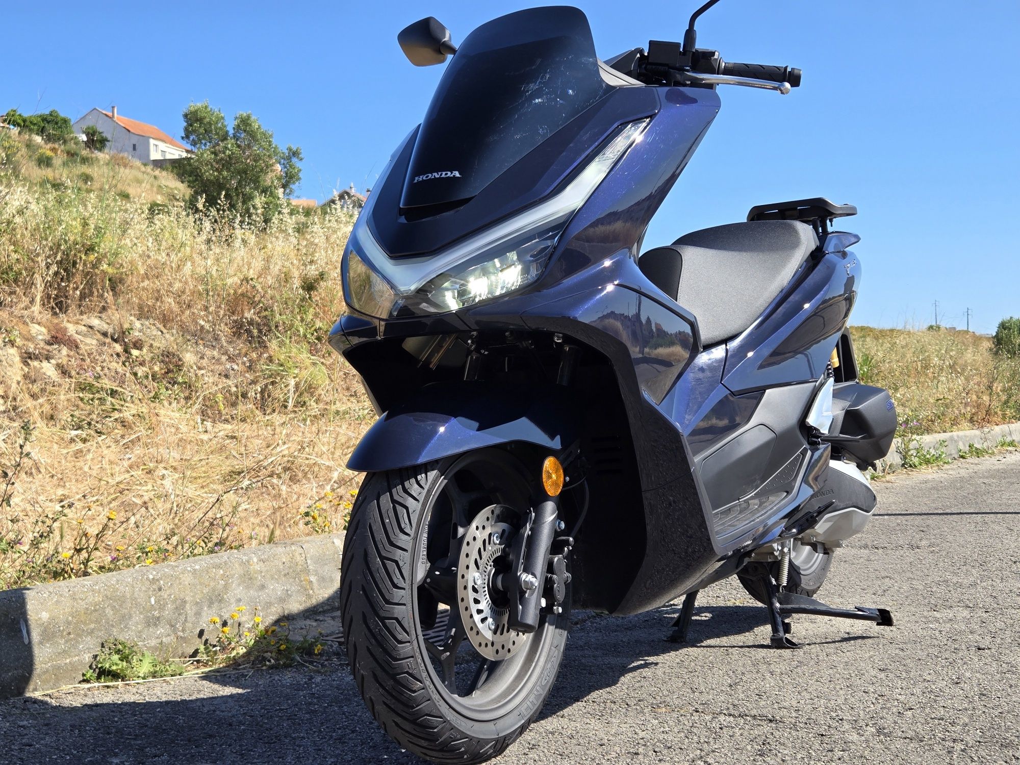Honda pcx 125cc como Nova