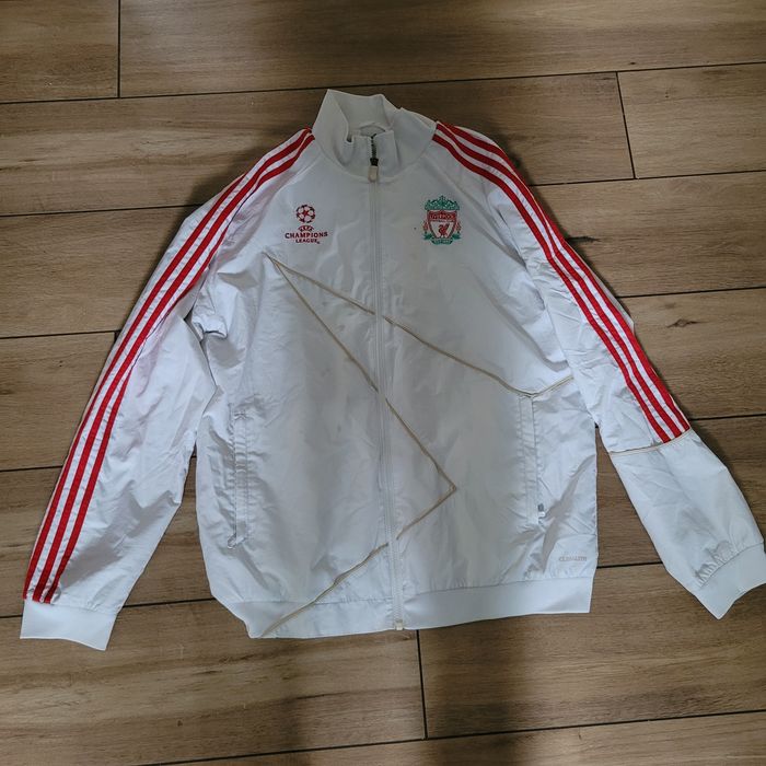 Wiatrówka Liverpool  "L" treningowa  stan średni