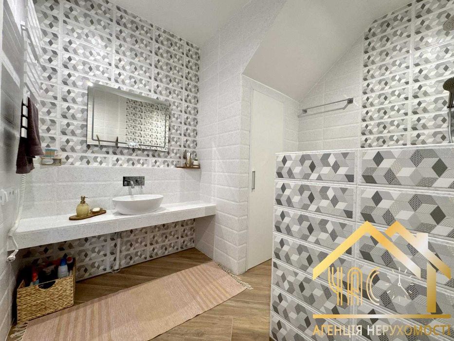 БЕЗ КОМІСІЇ! Продам будинок з авторським сучасним ремонтом! Є ГАЗ