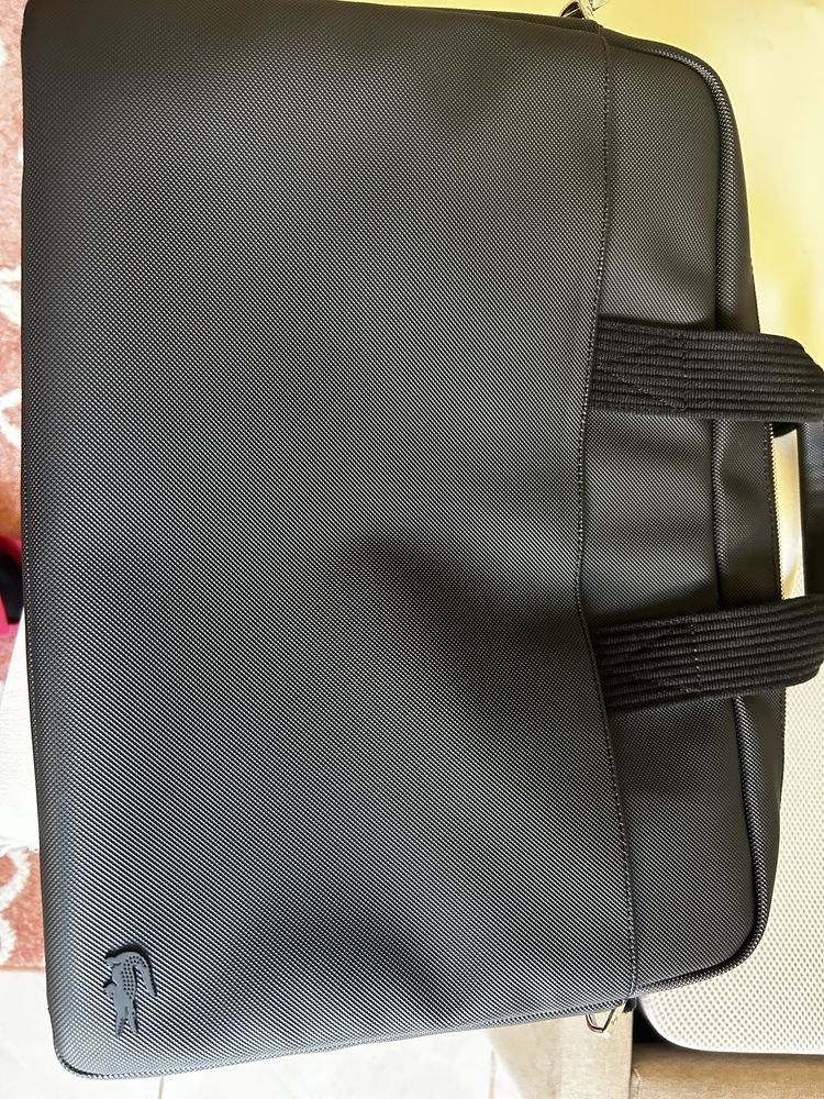 Vendo mala lateral pele Lacoste