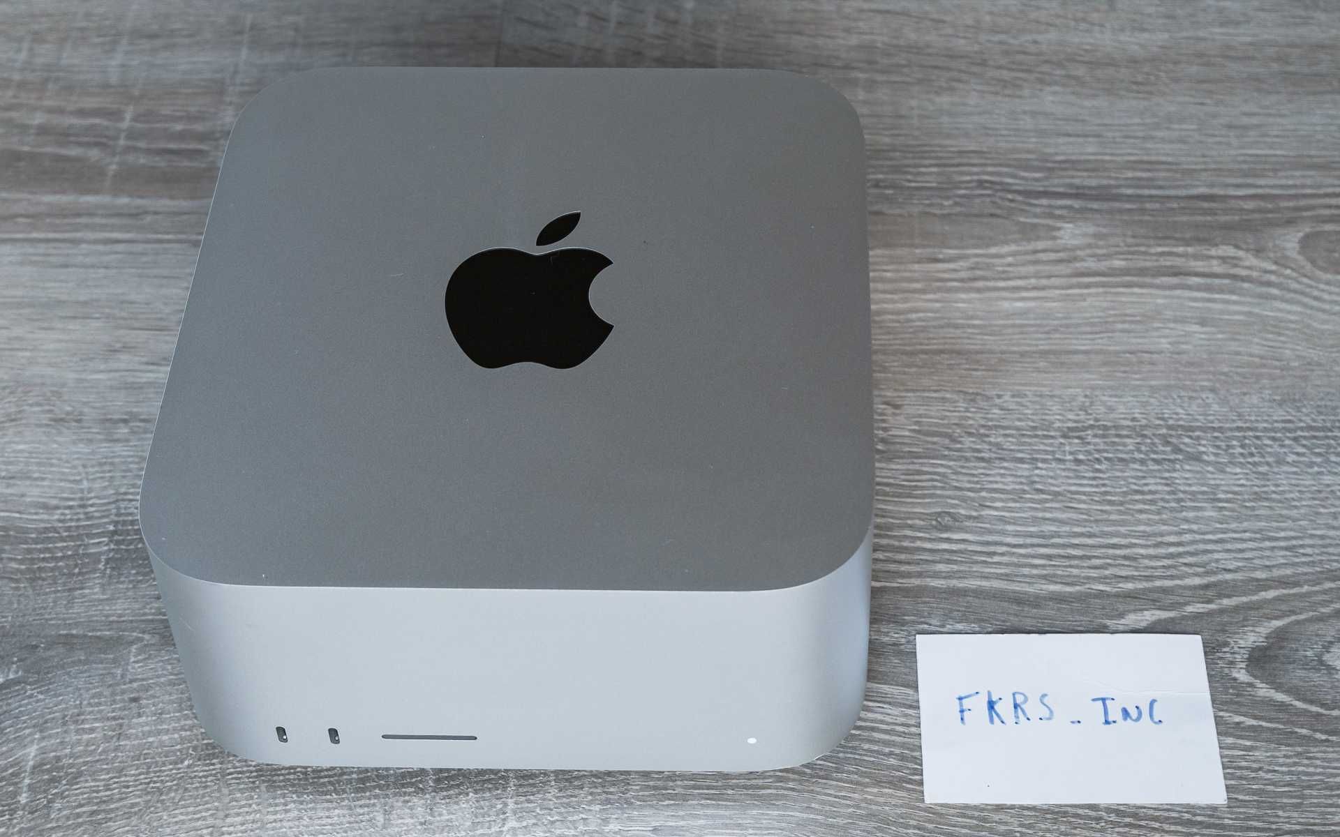 Apple Mac Studio M1 Max 24GPU 32GB Ram 512GB SSD