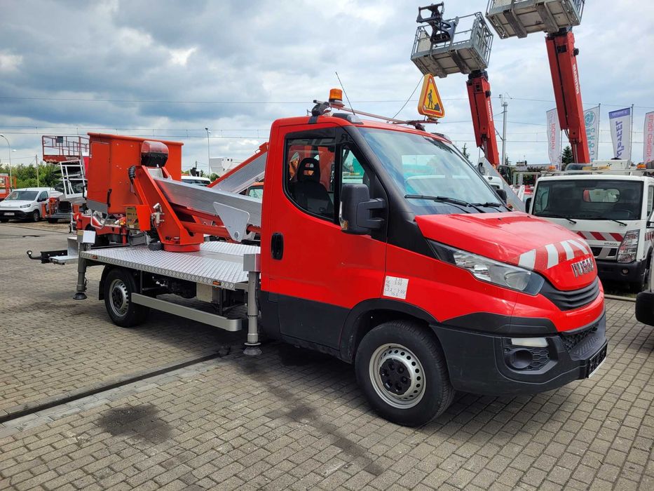 przegubowy/podnośnik/Multitel/MX170/zwyżka/2016r./Iveco/koszowy/17m