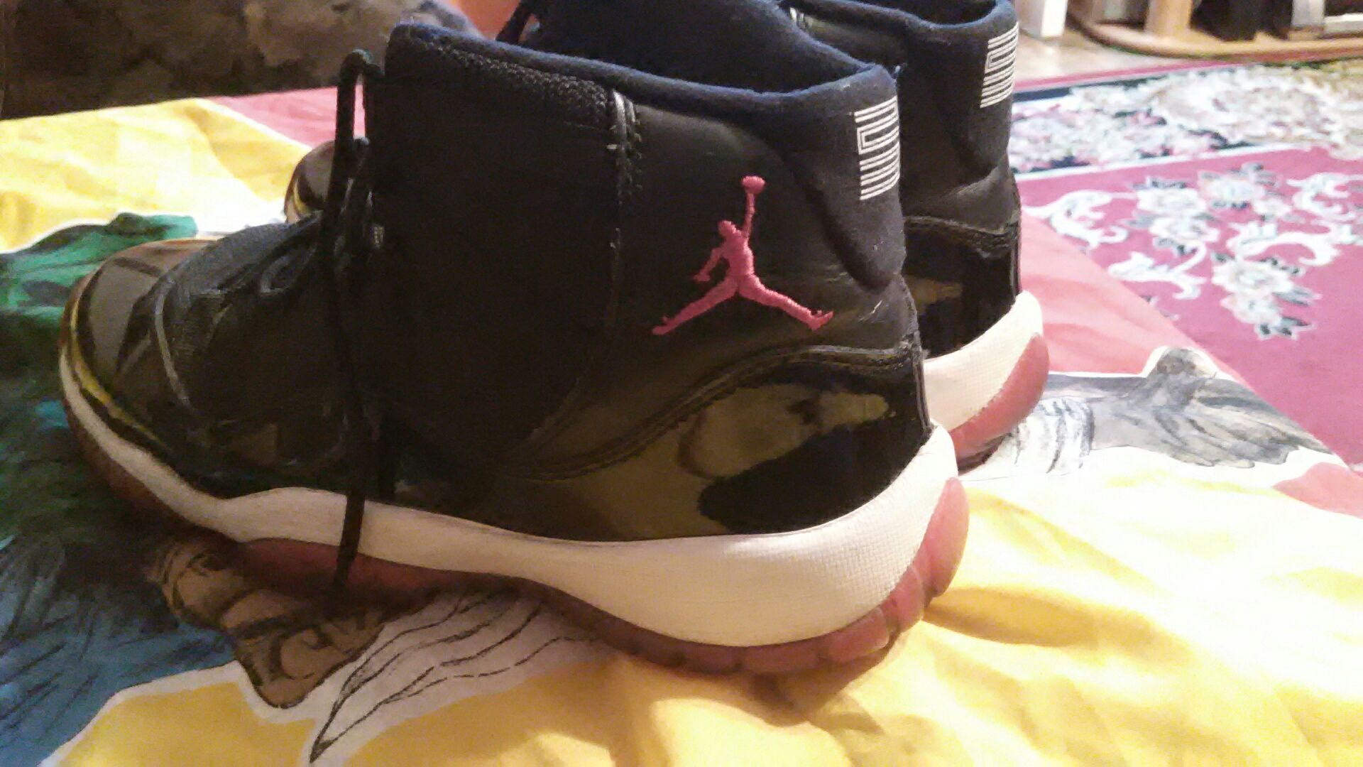 Buty Jordan 11 retro bred mega  obniżka