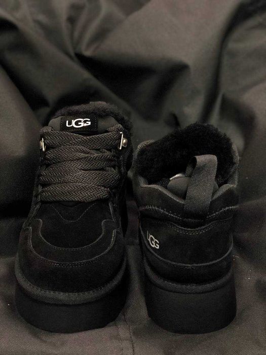 Женские зимние кроссовки на меху черные высокие кросовки UGG lowmel