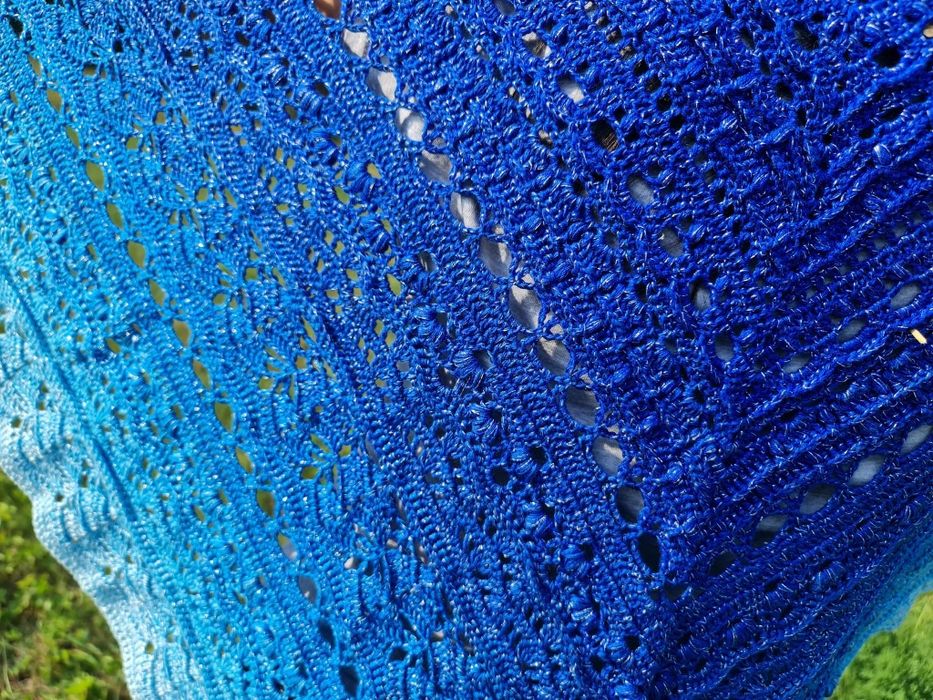 chusta robiona ręcznie na szydełku Wildberry