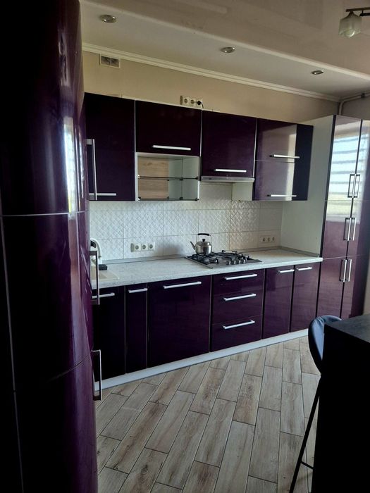 Здається 2 кім квартира від власника 18000