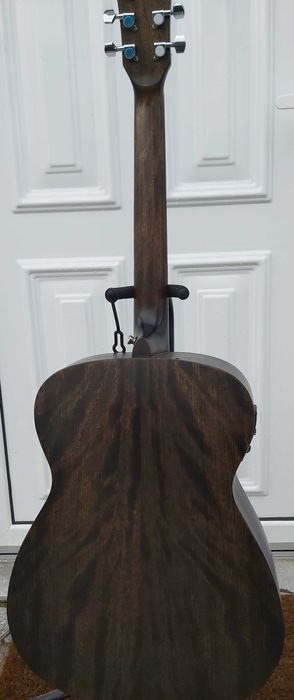 Guitarra acústica HARLEY BENTON delta blues OE