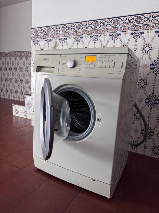 Maquina de Lavar Roupa - Siemens siwamat XLP 1264
