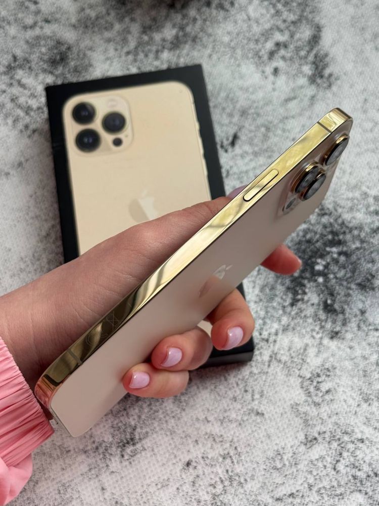 Apple iPhone 13 Pro Max 256GB Gold. Neverlock