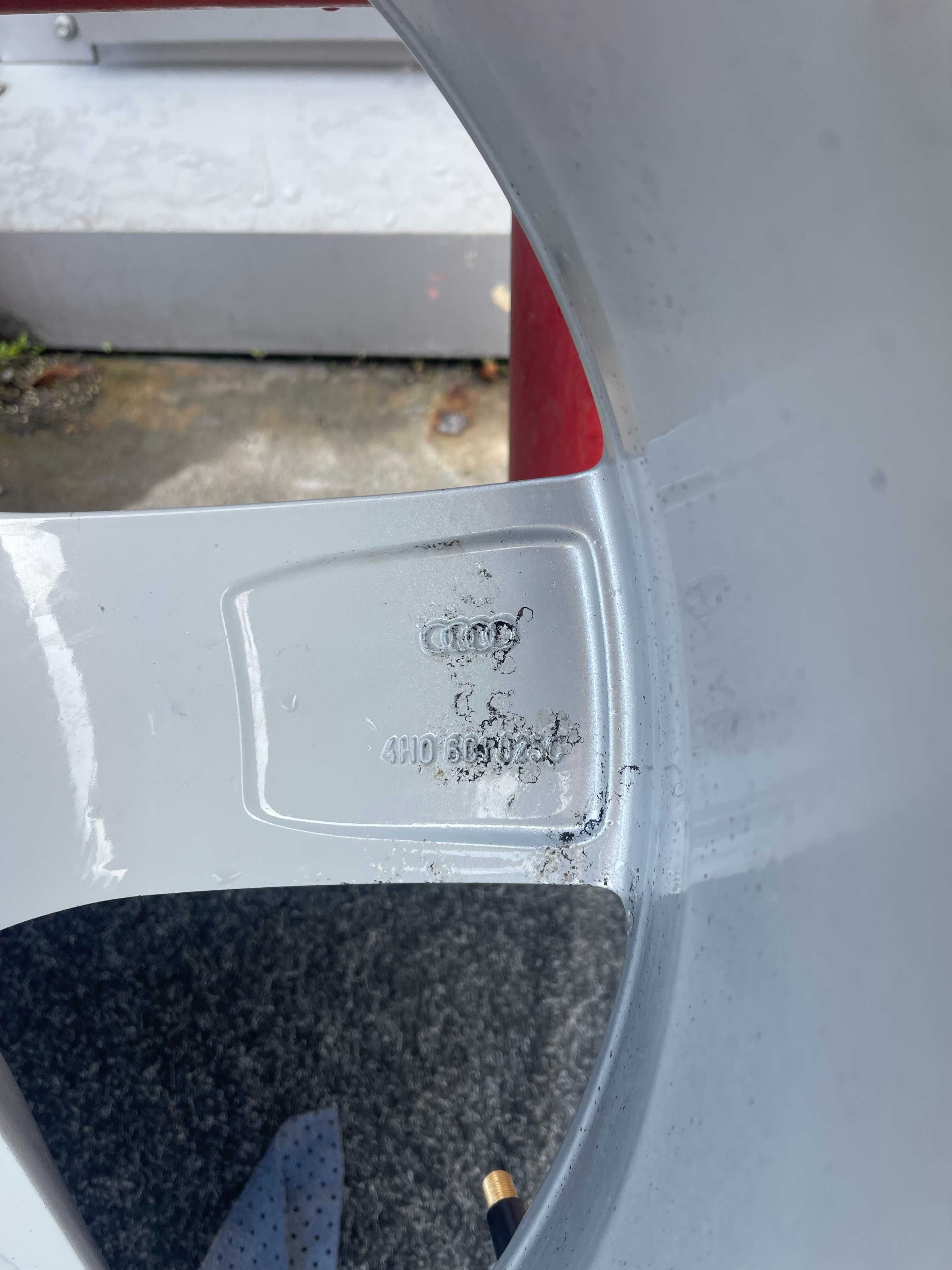 Диски оригінальні AUDI A8 R19, 4HO601025C.