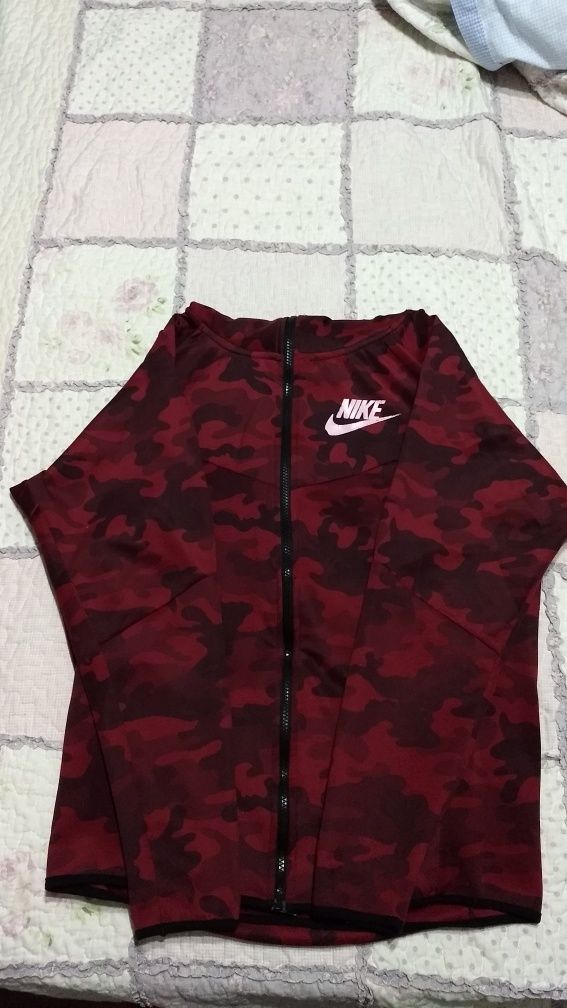 Casaco Nike- Tam. M