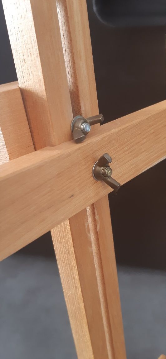 Cavalete - Suporte para livros ou quadros
