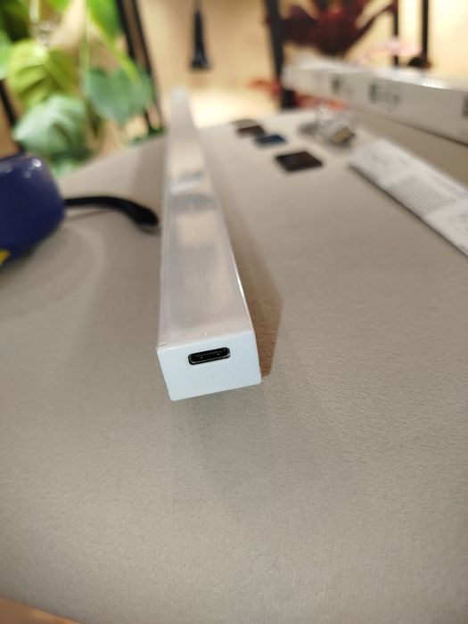 Світильник акумуляторний на магнітах з датчиком руху