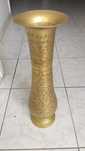 jarra para flores cônico de latão