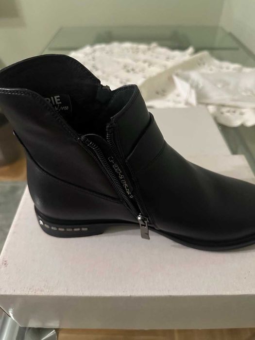 Черевики демисезонні жіночі шкіряні