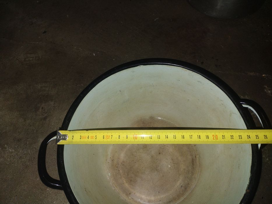 Garnek emaliowany PRL