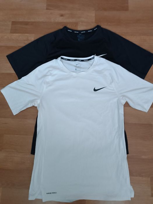 Футболка Nike Pro