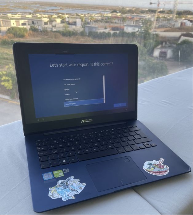 PC ASUS Ultra Slim + Subscrição Anti-Virus + Extras de Oferta