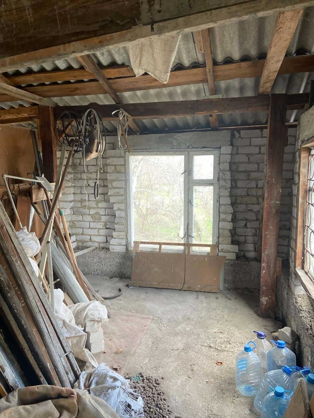 Продам дачу у садівничому товаристві Луч