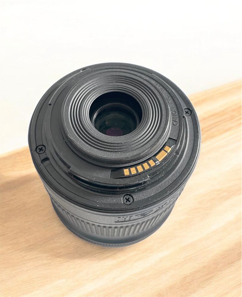 Canon EF-S 10-18mm STM