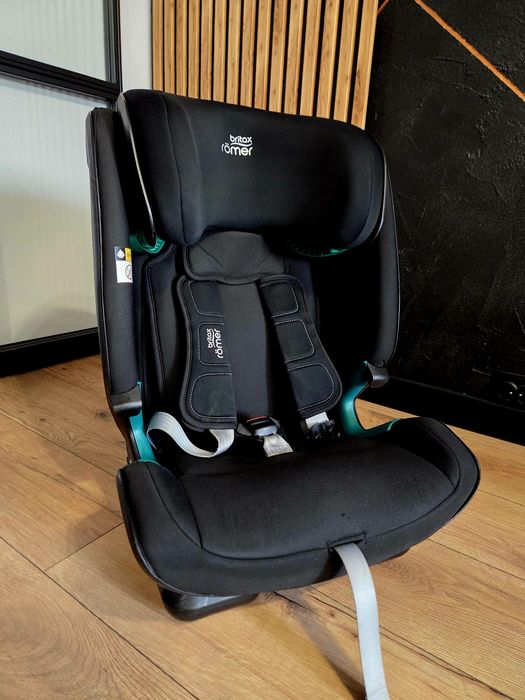 Fotelik Britax Romer Advansafix m i-size