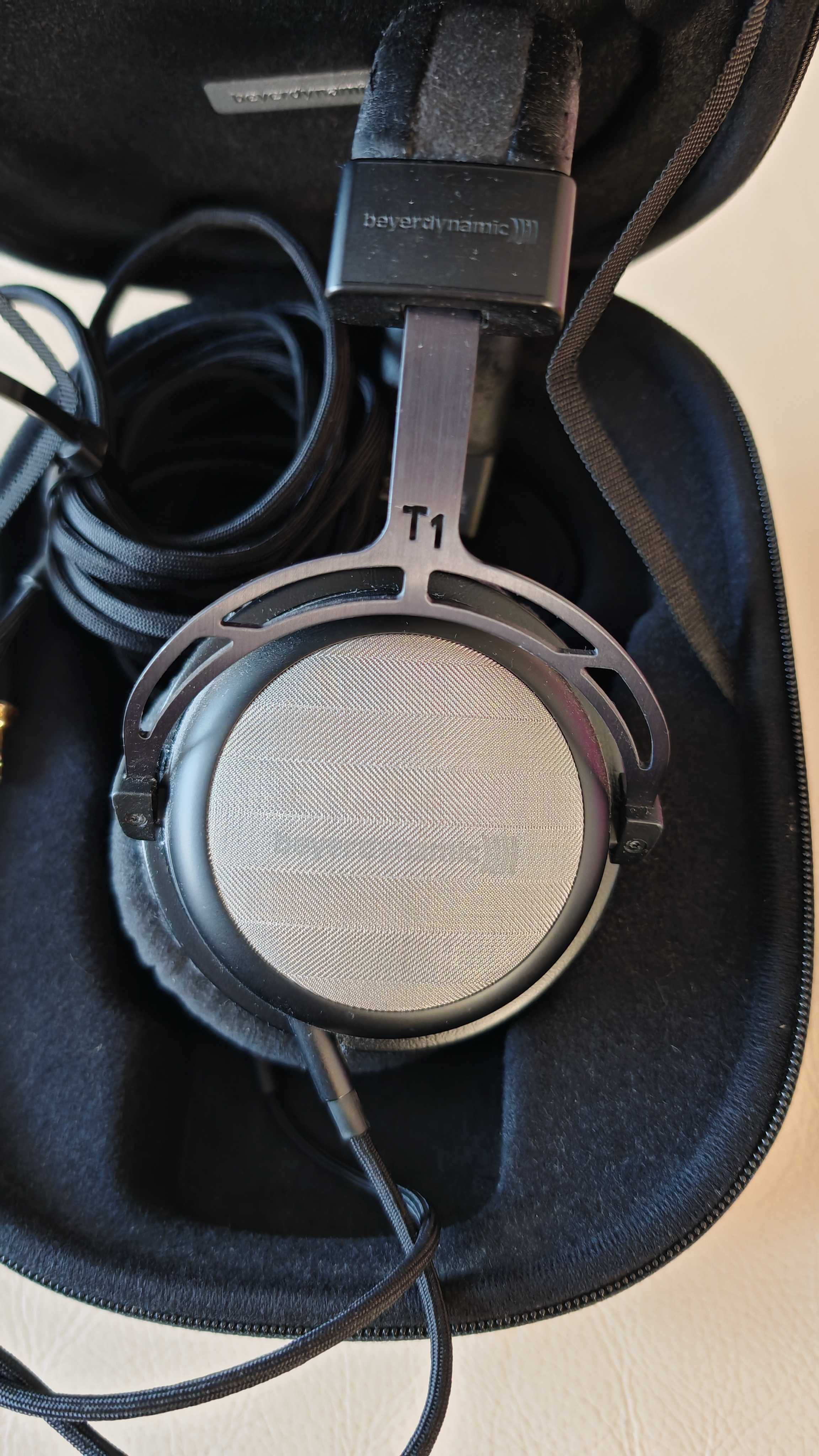Beyerdynamic T1 II Special Black Edition