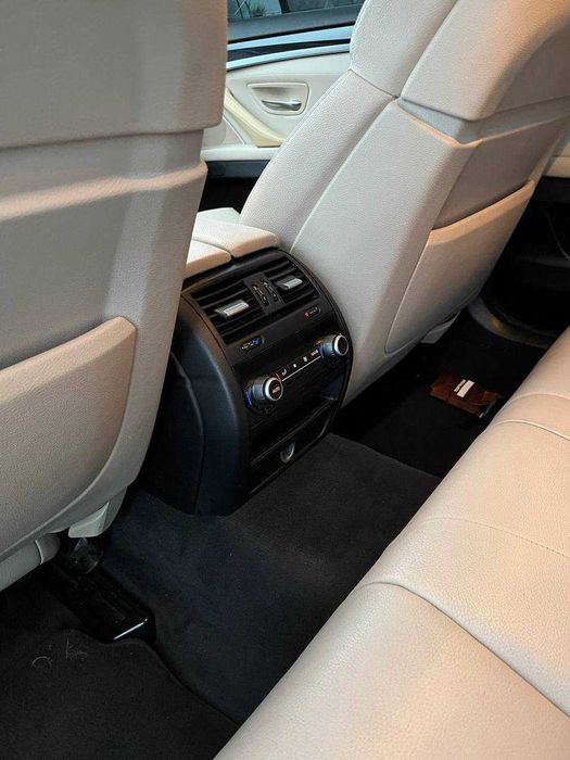 BMW F10 2012 года 525D Twin Power Turbo XDrive