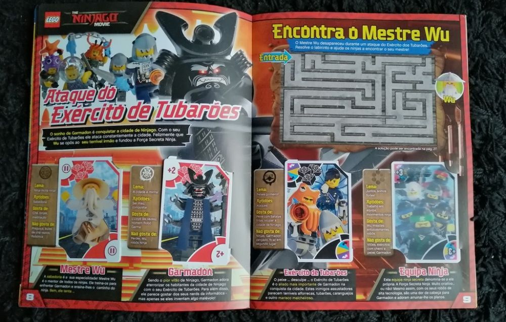 Caderneta LEGO Toys R Us COMPLETA com as 50 cartas