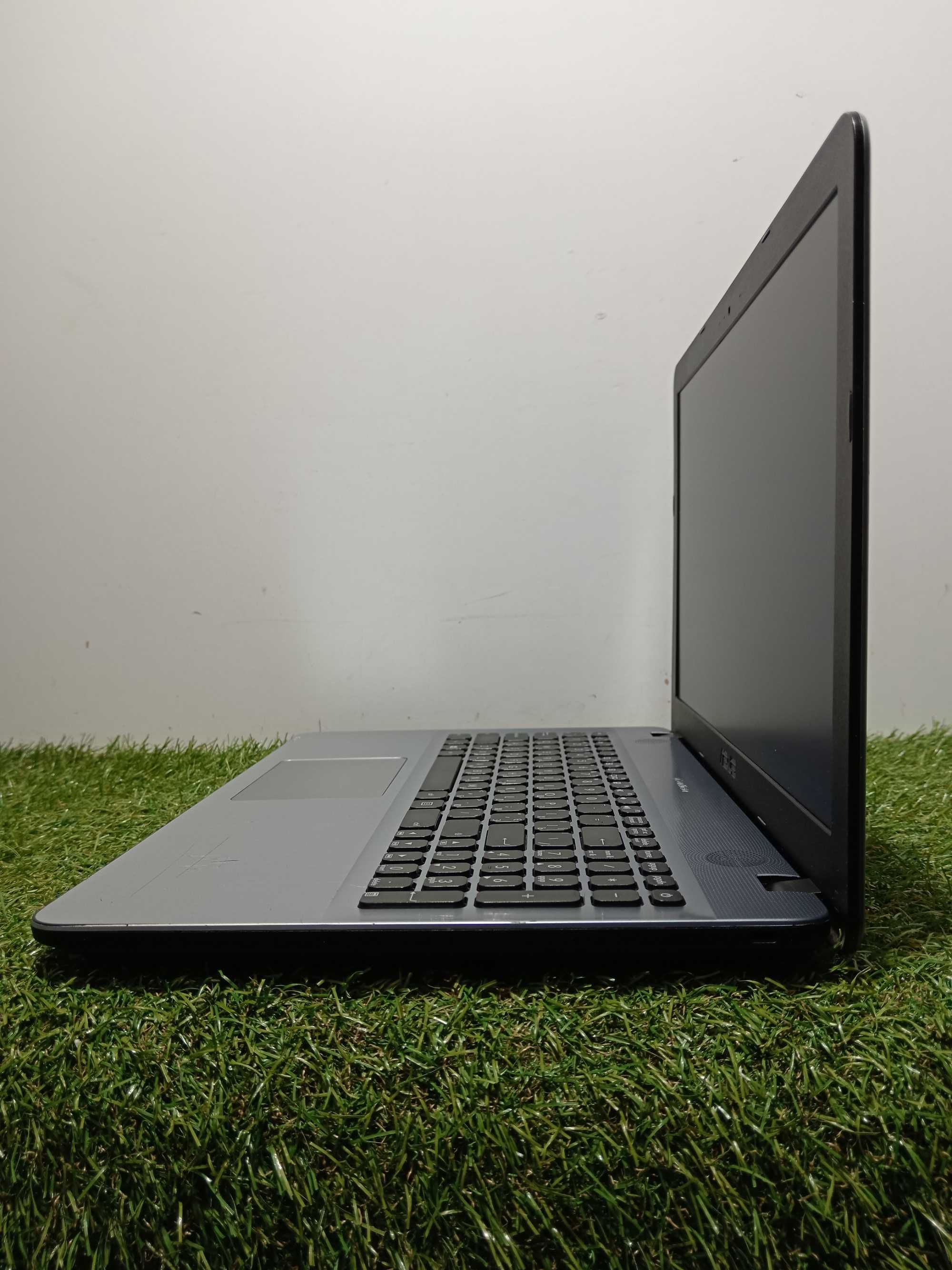 Ноутбук ASUS X541SA — (Intel N3710/8 ГБ DDR3/SSD 240 ГБ) От АКБ!