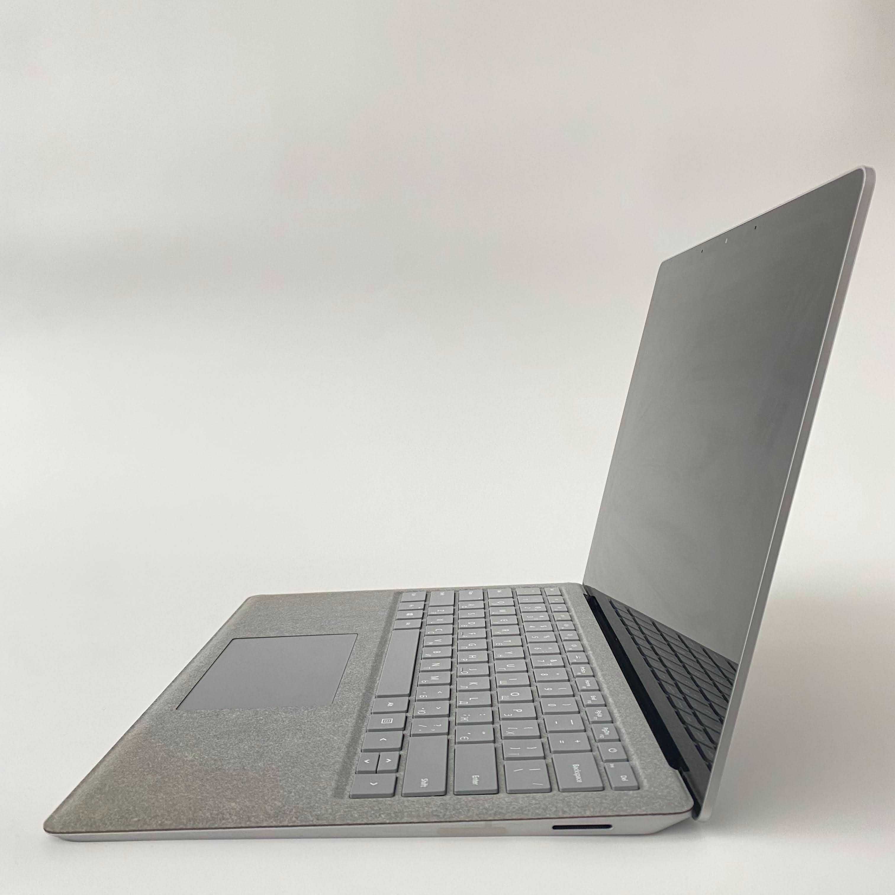 Ноутбук Microsoft Surface Laptop 2 QHD i7-8650U/16GB RAM/512GB SSD