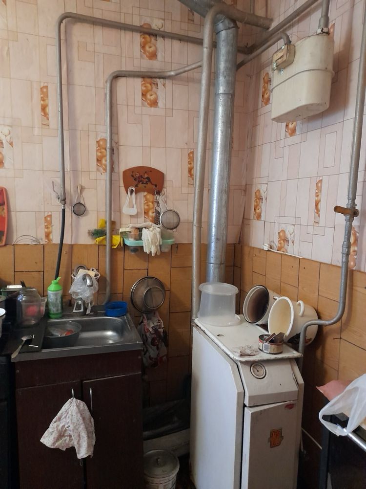 Продам дім в смт Котельва