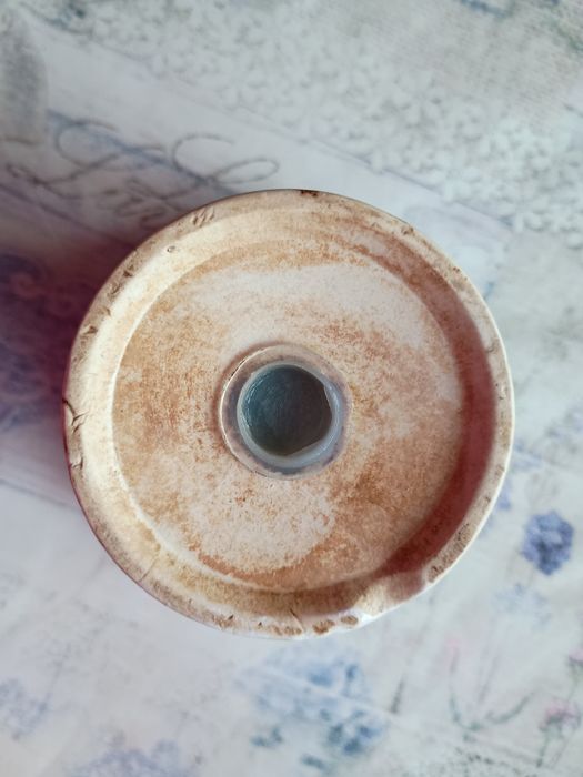 Вазон для квітів з квітковим малюнком