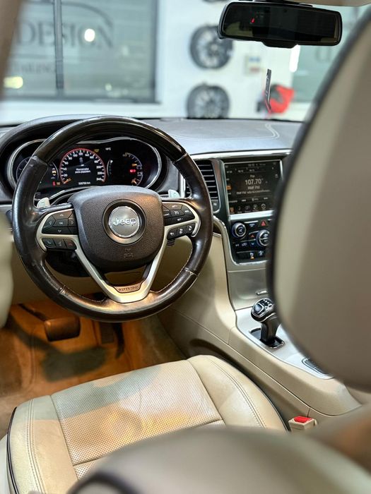 Jeep Grand Cherokee 3.0 CRD Overland Bi Xenon Led Pneum Navi Zamiana
